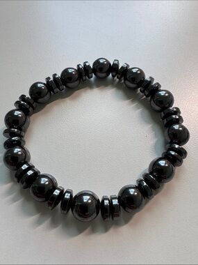 Sleek Hematite Beaded Stretch Bracelet - Glossy Black